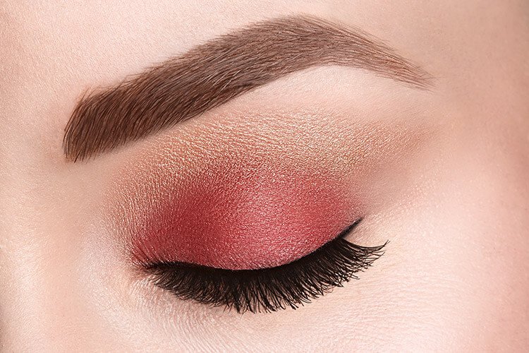 Eyeshadow Nudist Petite Palette Closeup 2